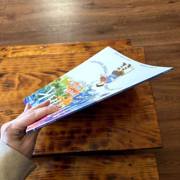 PJ Library Itzhak (Perlman) A Boy Who Loved The Violin Jewish Paperback Book - Picture 9 of 9